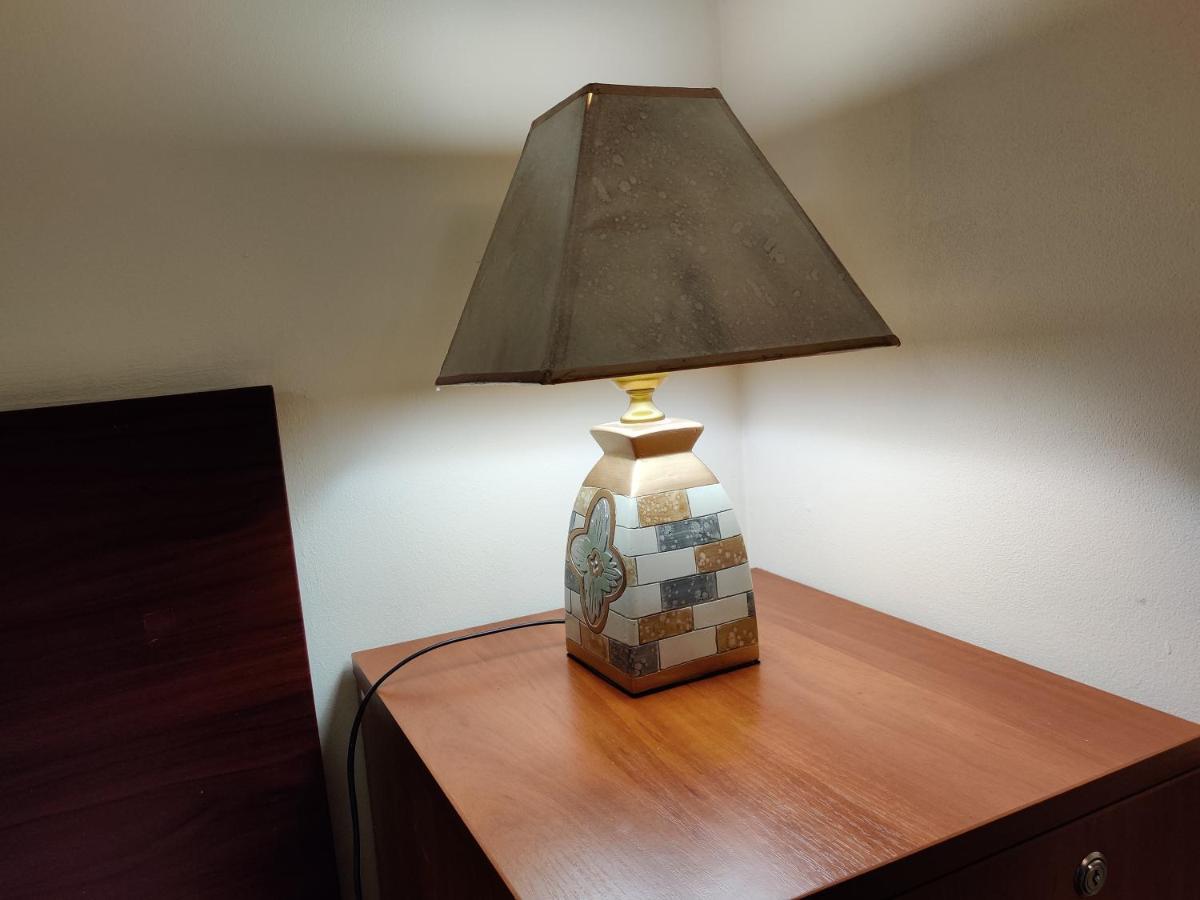 Chaplin Hotel Lviv Luaran gambar