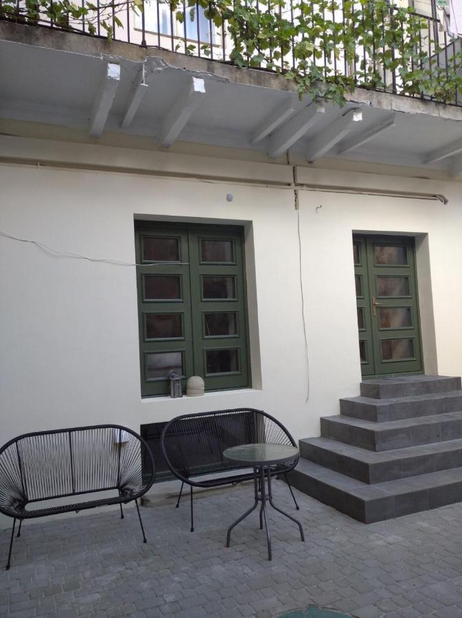 Chaplin Hotel Lviv Luaran gambar